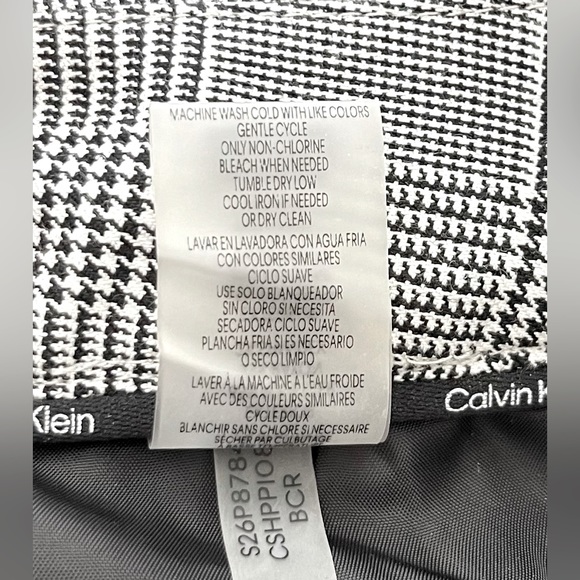 Calvin Klein NWOT Plaid Pleated Pants Size 6 - Picture 3 of 6